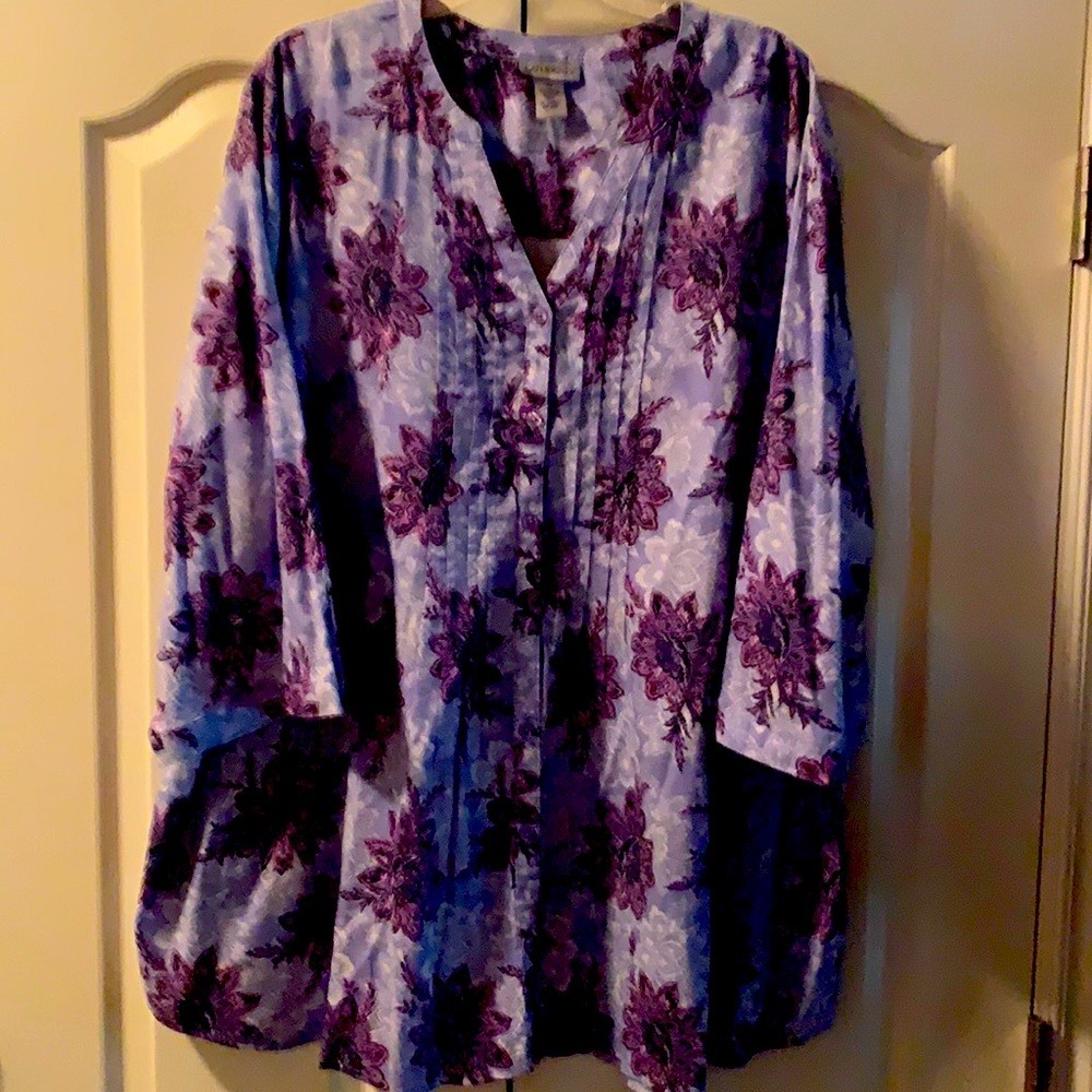 Catherine’s 4x purple and blue shirt